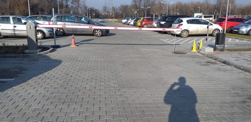 Fizető parkoló rendszerek Automata sorompò telepìtèsünk a Budapest Honvèd FC Magyar Futball Akadèmiàhoz